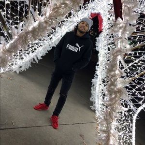 Meet your Posher, Brandon